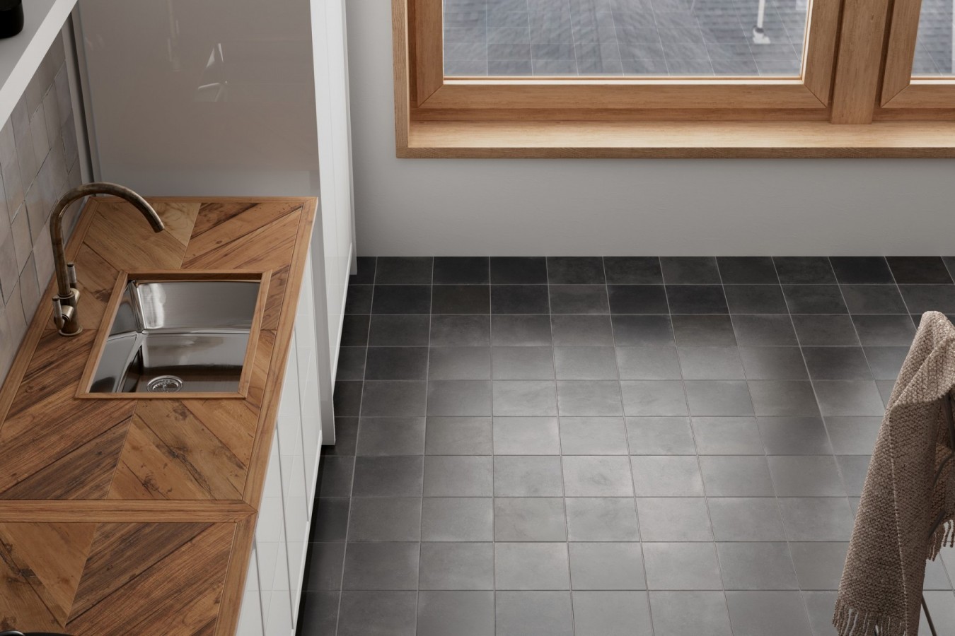  Ambiente porcelanico antiqua graphite