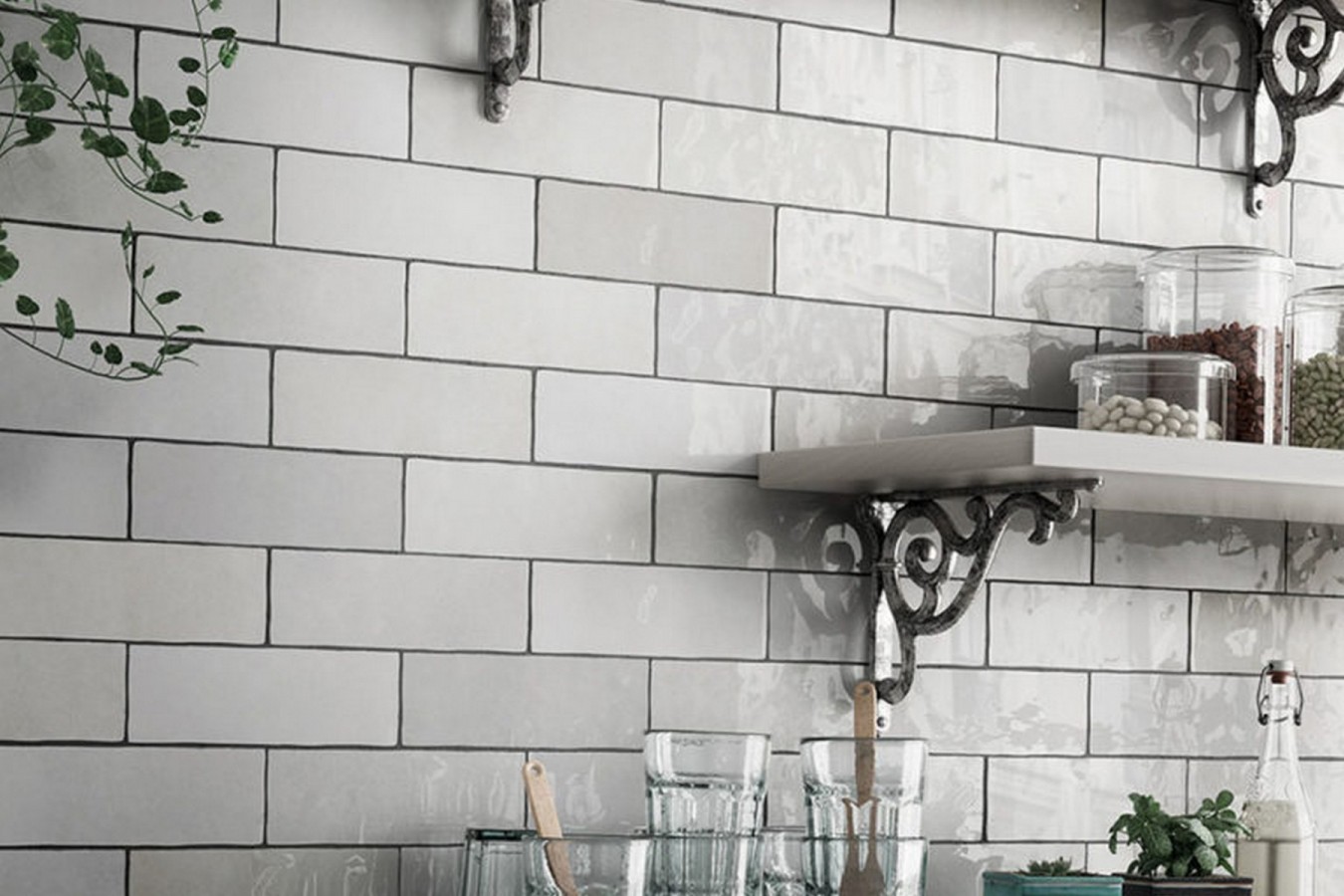  Ambiente revestimiento artisan_65x20_white_kitchen-768x1024