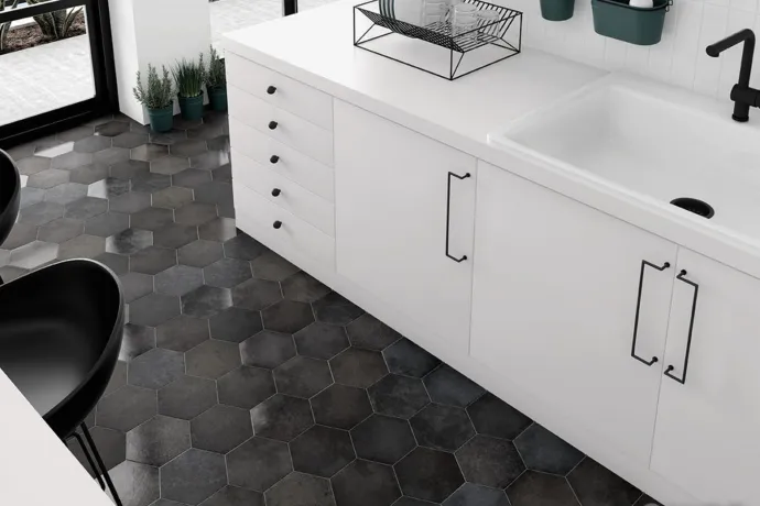  Ambiente porcelanico heritage-carbon