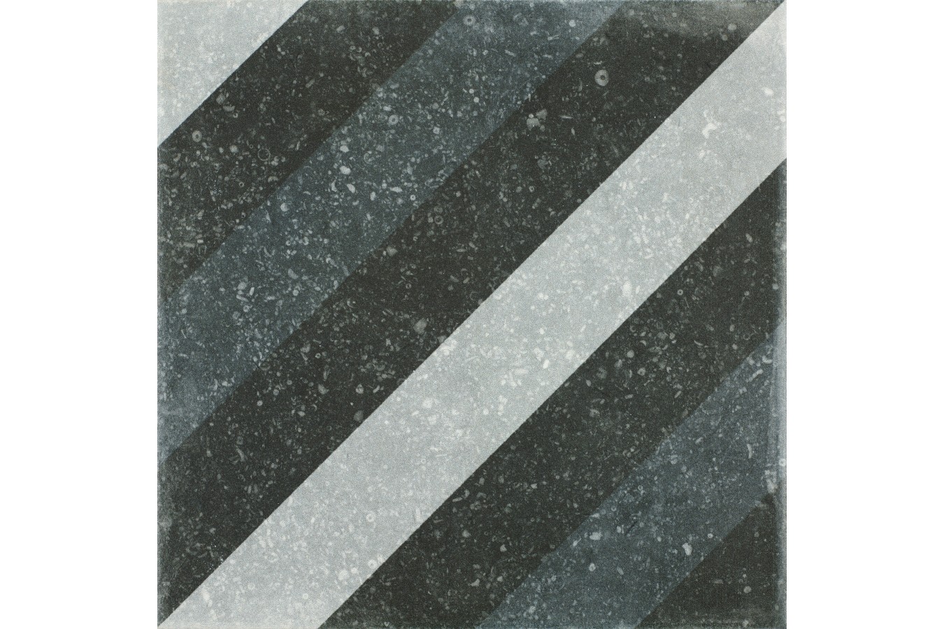 Porcelánico STONERSTAR  20x20