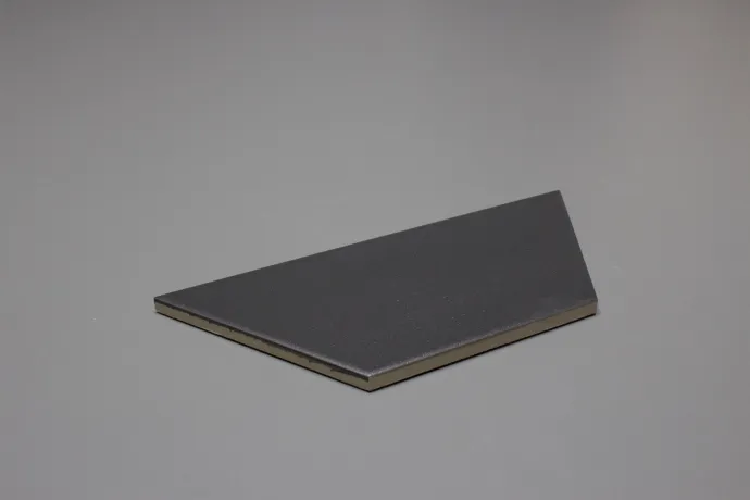  Pavimento trapezium graphite matt