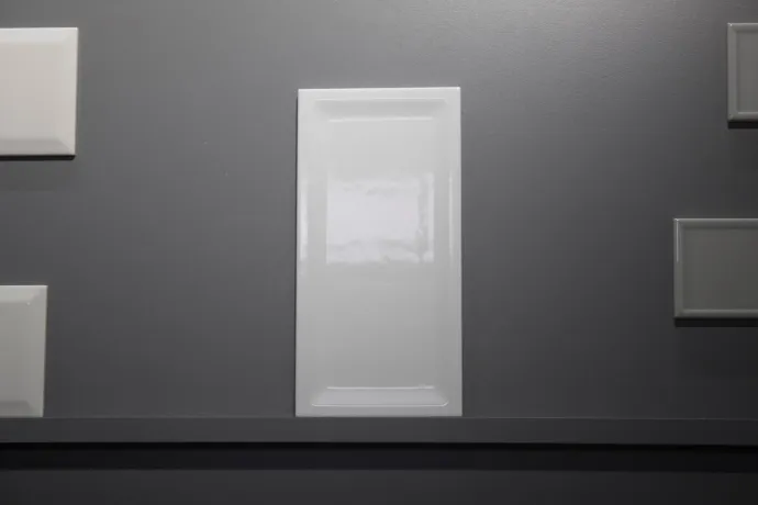  Revestimiento inset m ice white gloss