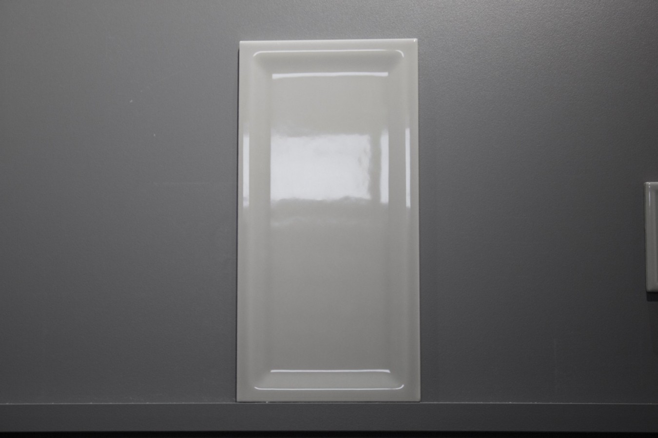  Revestimiento inset m greygloss